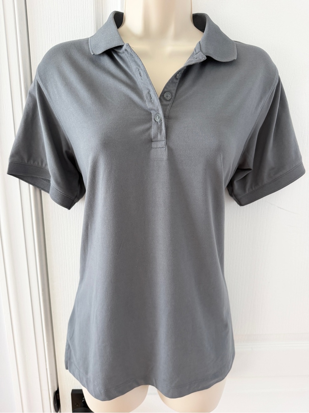 Tri-Mountain Gold Gray Performance Polo Shirt Women’s Medium